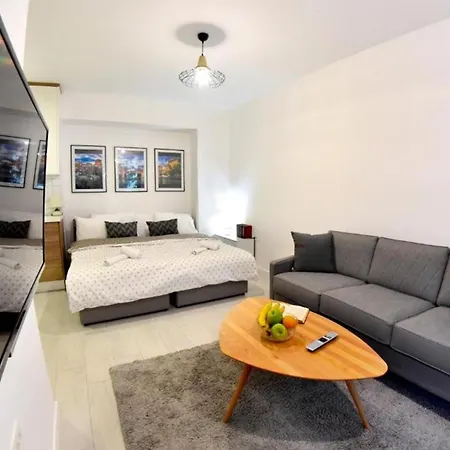 Valentina Free Parking