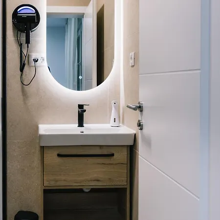 Valentina Free Parking *